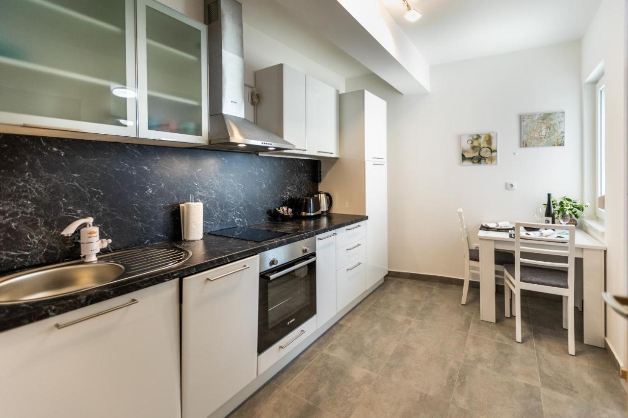Mb Apartment スボティツァ エクステリア 写真